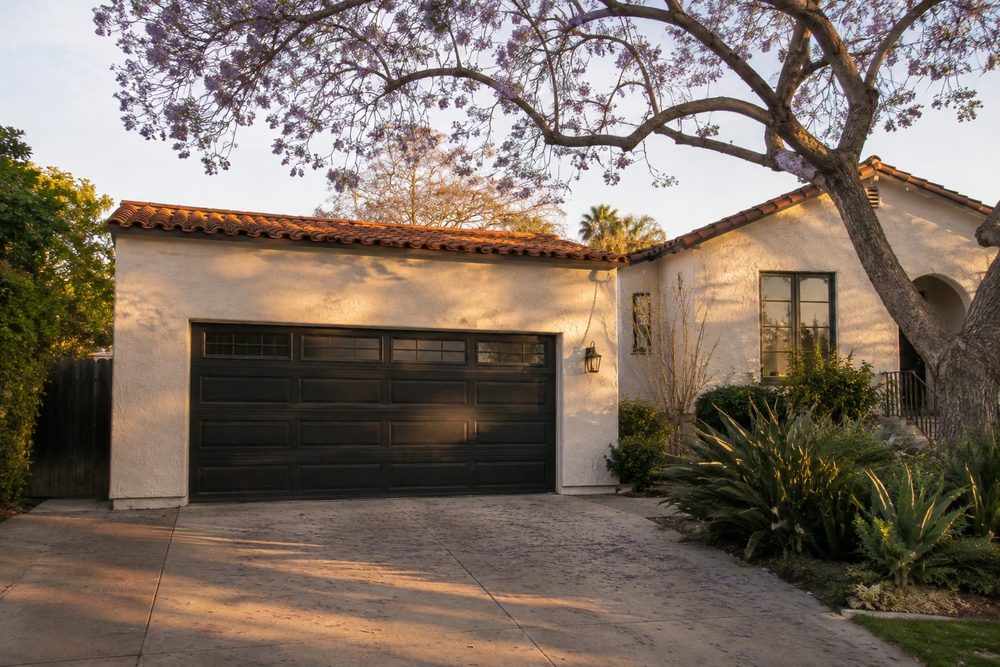 Attached garage on a Los Angeles home